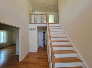 501 McCandless St #1, Linden, NJ 07036