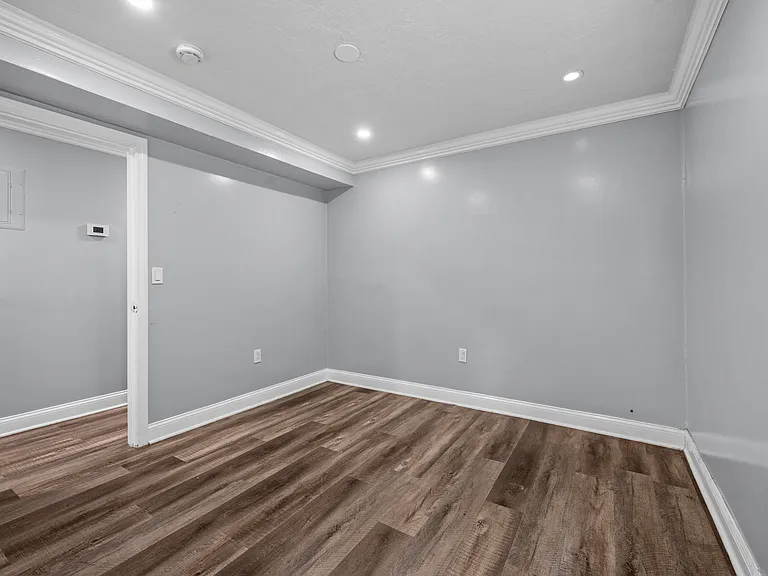 30 Mount Everett St #1R — Photo 17