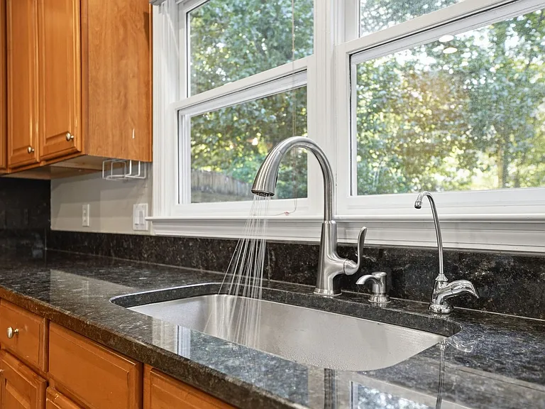 174 Ennisbrook Dr SE — Photo 24
