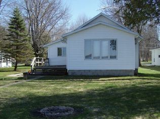 W4946 Resort Rd, Bonduel, WI 54107