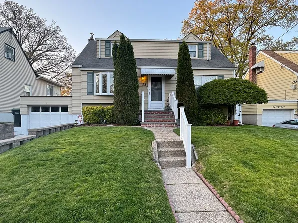 33 Morgan St, Bergenfield, NJ 07621