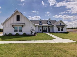121 Twin Creekview Ln, Georgetown, TX 78626