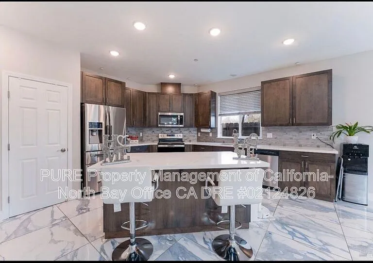 1407 Brothers Ln — Photo 8