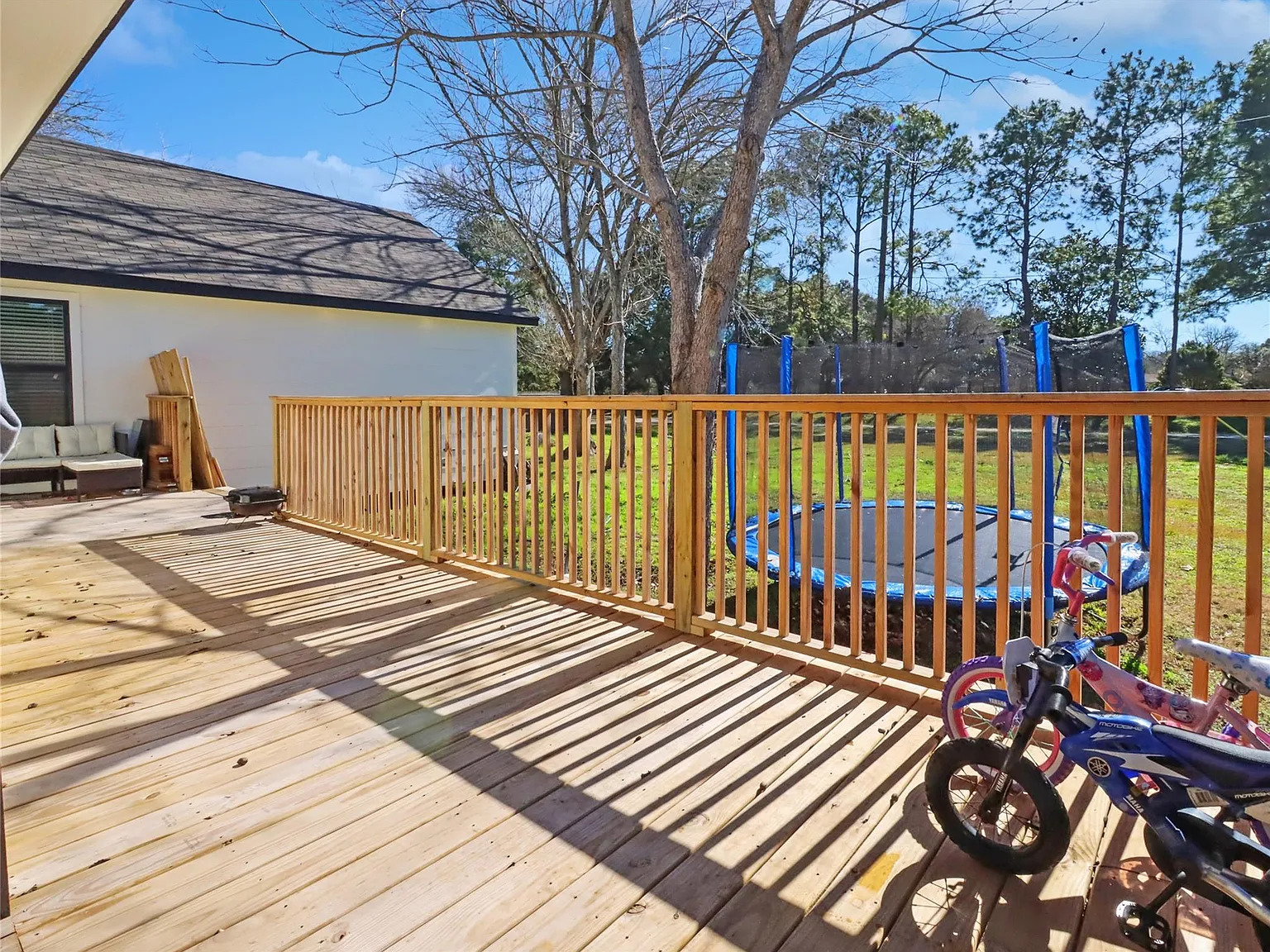 4 bed, 2.5 bath, 2100 sqft, $2,600 — Photo 4