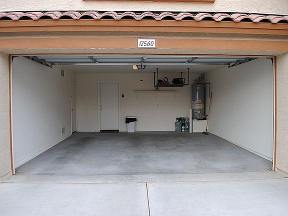 2 Car Garage