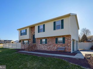 2620 Wyngate Rd, Dover, PA 17315