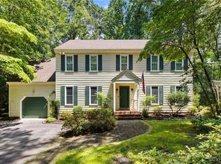 4018 Timber Ridge Rd, Midlothian, VA 23112