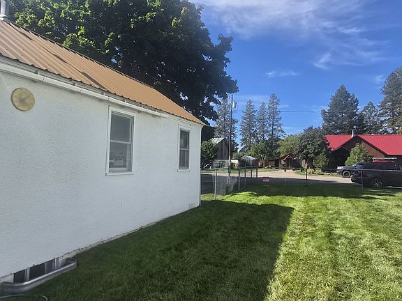 2nd image of 1307 3rd Ave W
