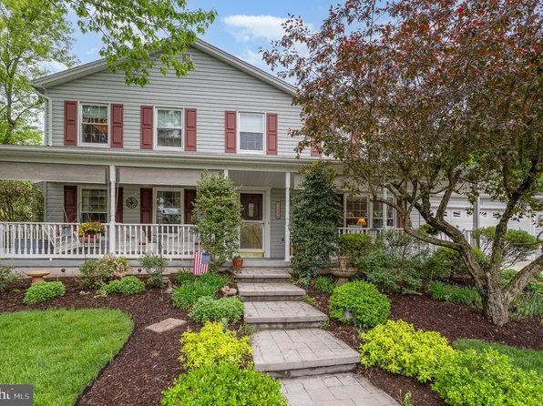 1430 Quail Hollow Rd, Harrisburg, PA 17112