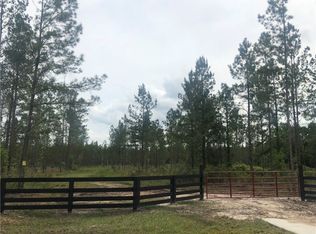 5 Sharon Tract River Rd, Callahan, FL 32011