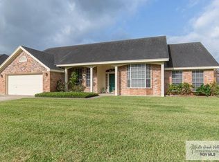 4853 Lakeway Dr, Brownsville, TX 78520