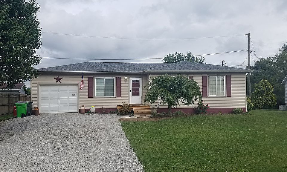 1st image of 1925 Meredith Pl