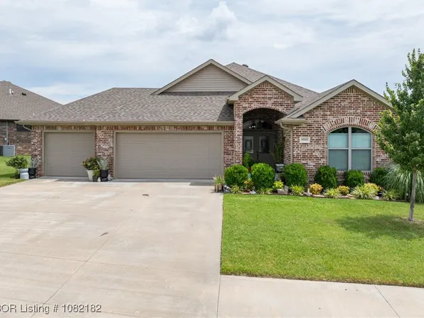 9505 Harmony Ridge Rd, Fort Smith, AR 72916