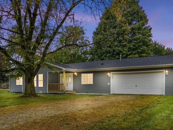 2216 Elyetta St, Fort Wayne, IN 46802