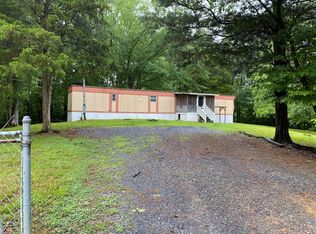 206 Self Dr NE, Dalton, GA 30721
