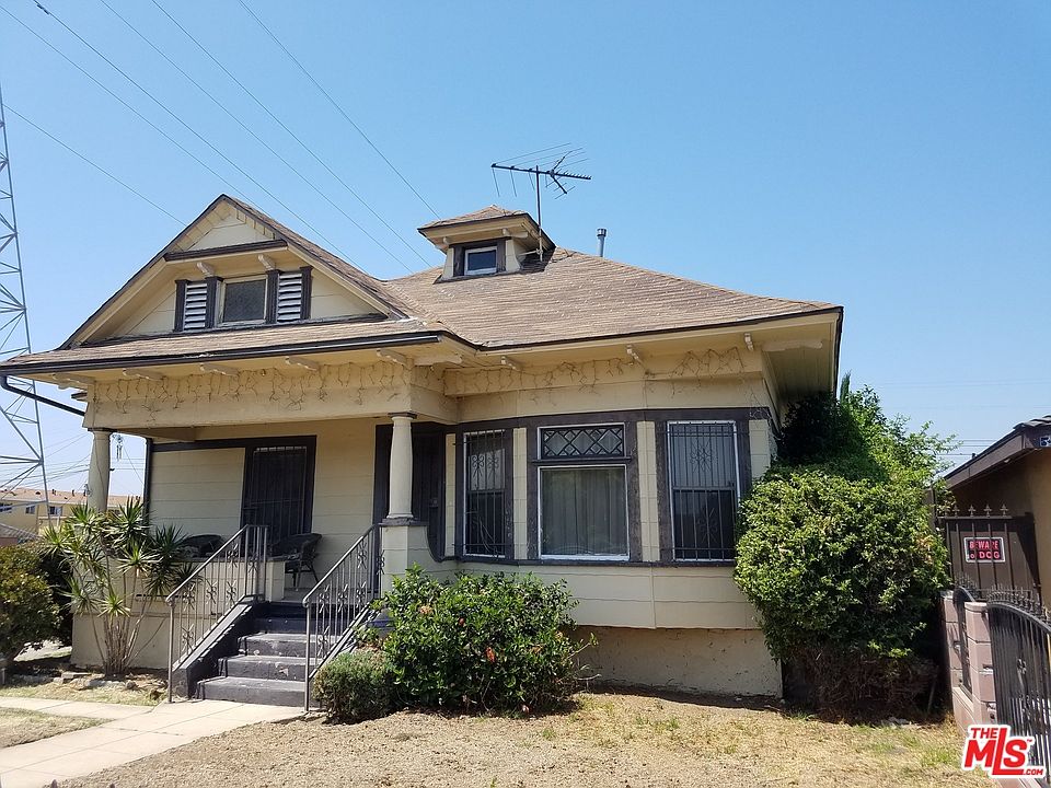 1st image of 659 E 115th St