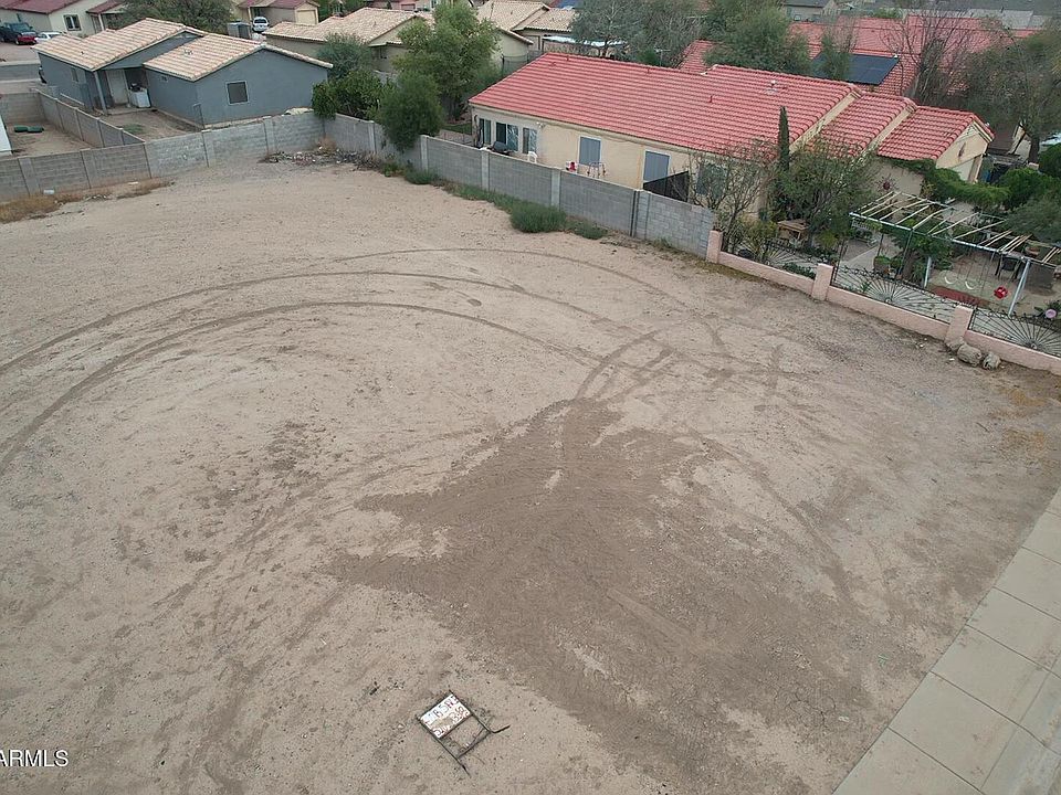 2nd image of 153 S PICACHO HEIGHTS Road #79