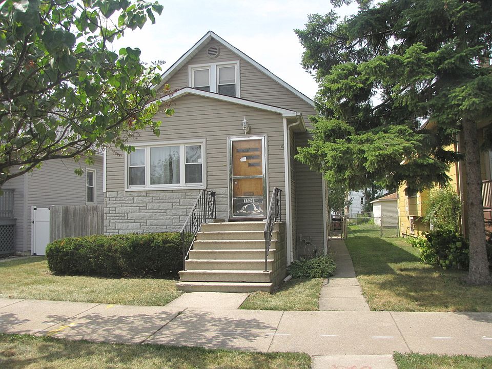 1st image of 3326 N Natchez Ave