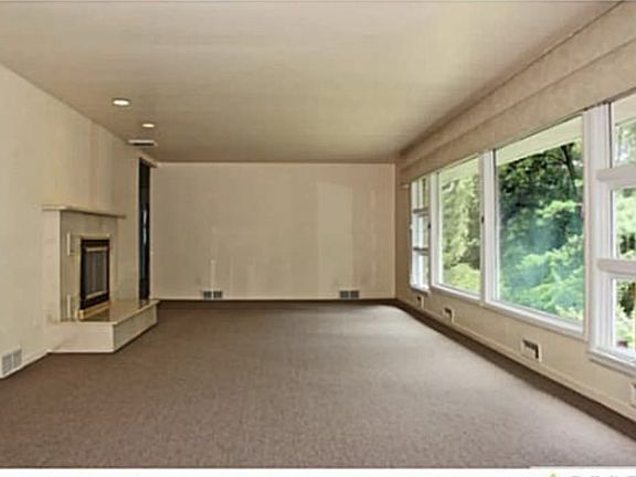 4th image of 6 Cobb Rd