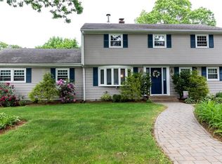 31 Bishop Hill Rd, Johnston, RI 02919