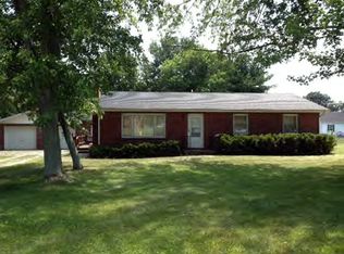 17086 E 2750 North Rd, Bismarck, IL 61814