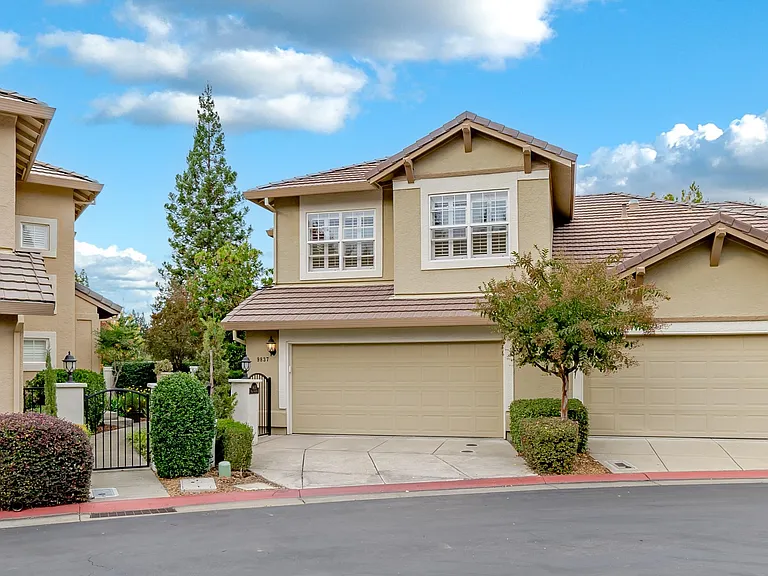 9837 Villa Francisco Ln — Photo 1