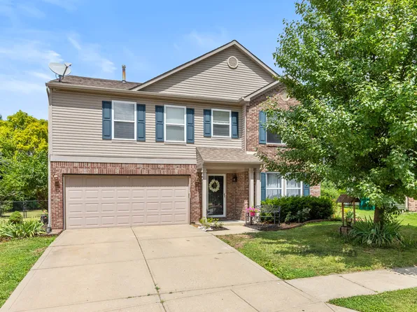2111 Shadowbrook Dr, Plainfield, IN 46168