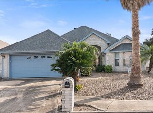 3318 Country Club Dr N, Edinburg, TX 78542