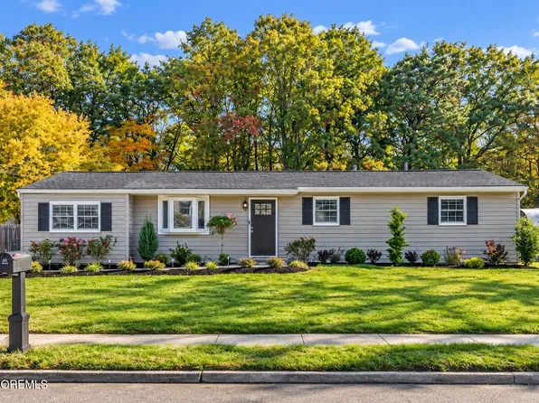 5 Carol Lane, Howell, NJ 07731