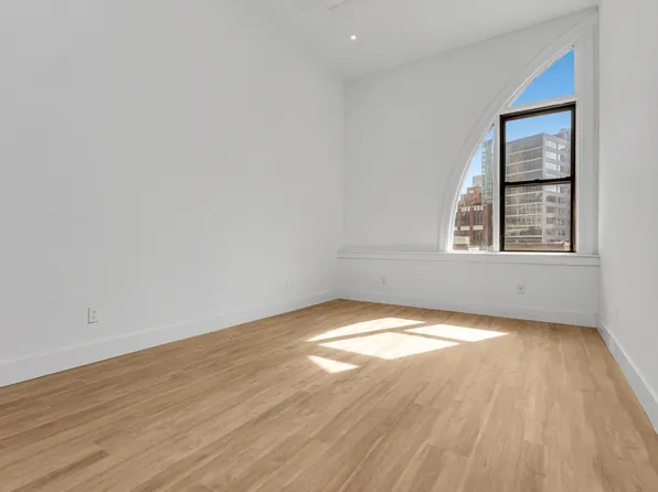 81 Willoughby Street image 4 of 8