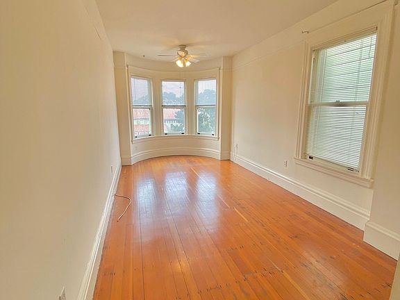 5th image of 512 Frederick St APT 34
