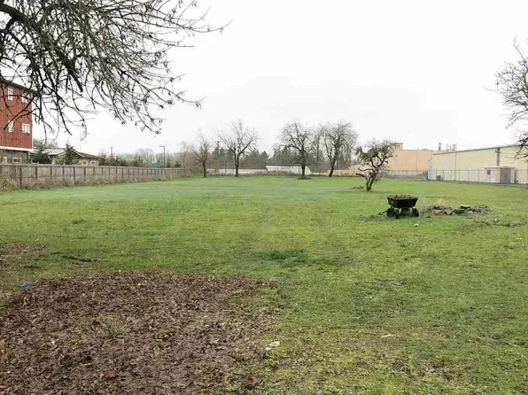 2941 Salem Ave SE, Albany, OR 97321