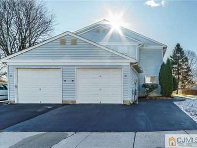 28 Wyndmoor Dr, East Windsor, NJ, 08520