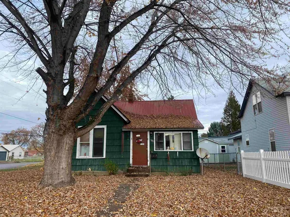 502 E Court St, Weiser, ID 83672