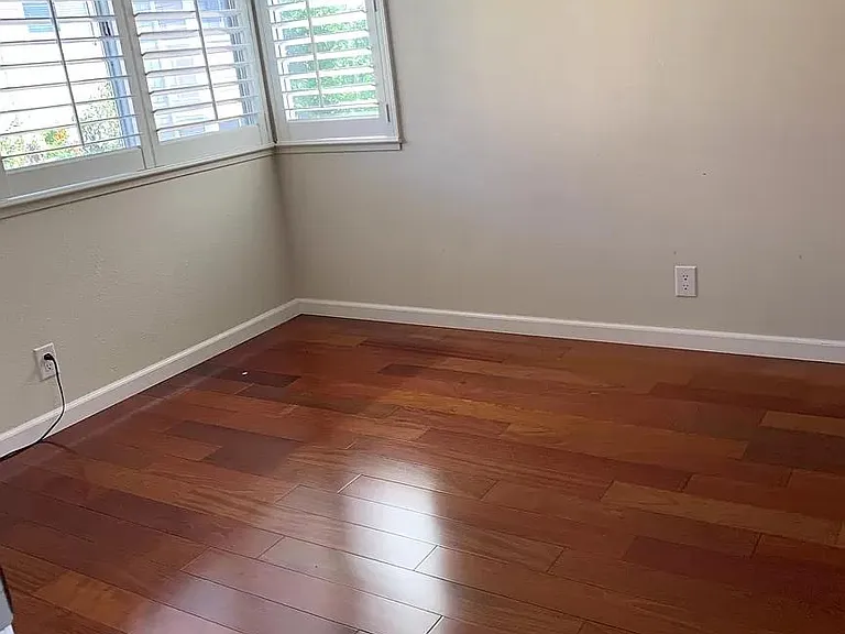 1560 Mission Springs Cir — Photo 14