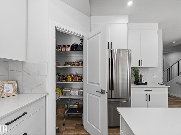 5th image of 5546 Kootook Rd SW