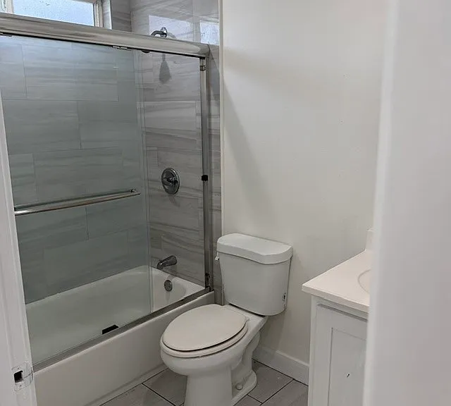 5874 Towne Ave — Photo 6