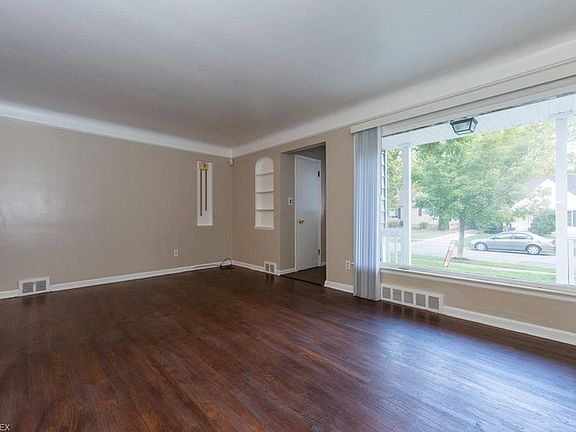 4th image of 980 Glenside Ave