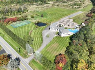 1310 Currybush Rd, Schenectady, NY 12306