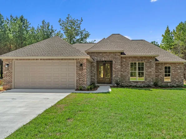 589 J C Burt Rd, Hattiesburg, MS 39401