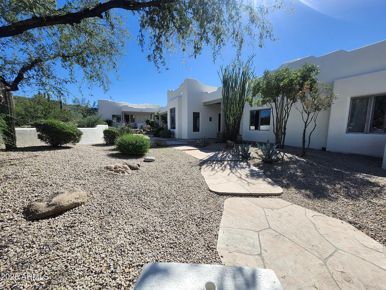 5 bed, 4.5 bath, 4423 sqft, $6,950 — Photo 4