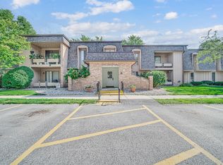 420 Old Stone Rd UNIT H-4, Munster, IN 46321