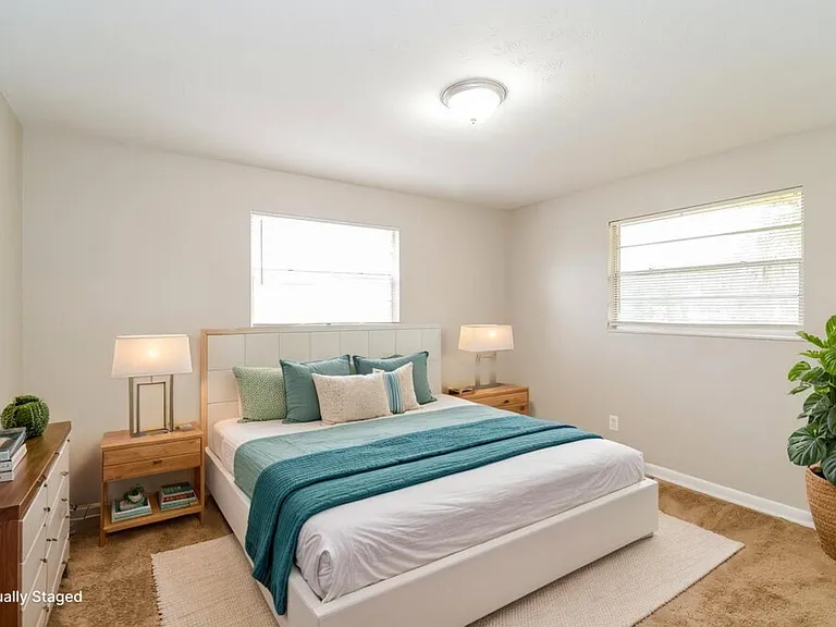 4415 Argentine Dr N — Photo 11