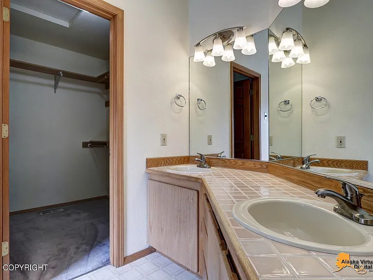 8501 Mentra St — Photo 16