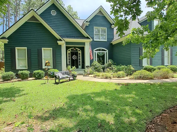 7889 N Ancon Dr, Fayetteville, NC 28304