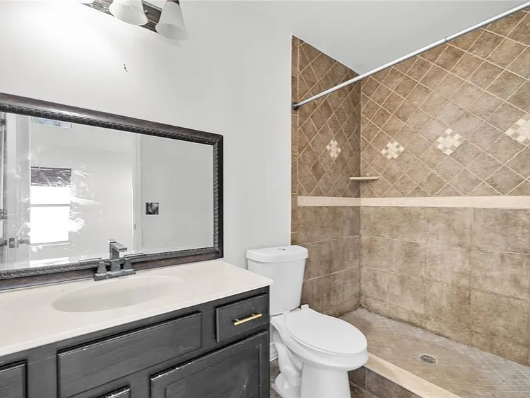 918 Acroft Ave — Photo 15