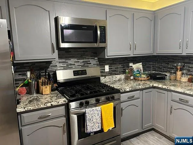 221 Ringwood Ave #B-7 — Photo 7