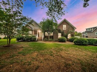 2047 Rivershore Rd, Elizabeth City, NC 27909