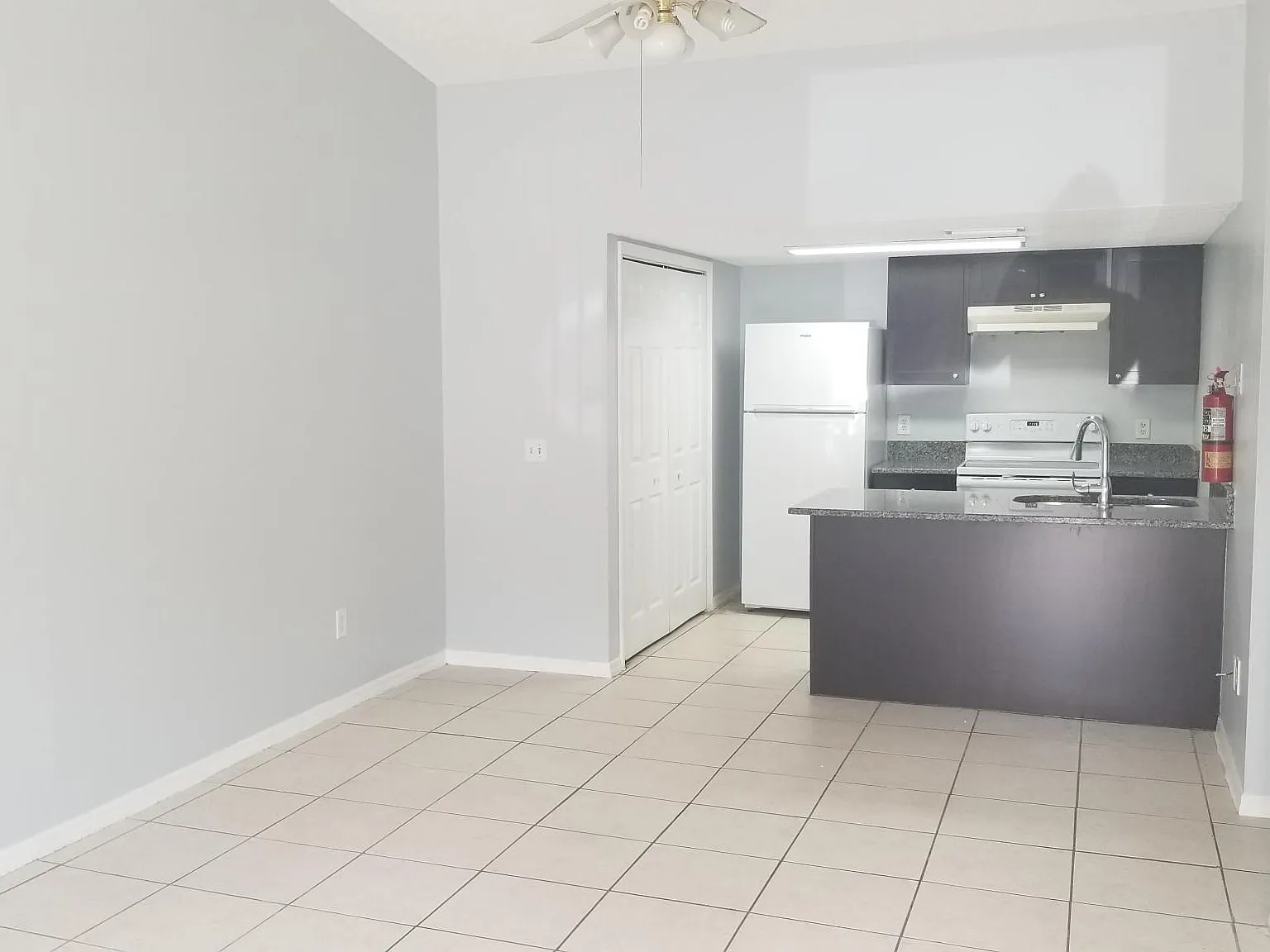 2 bed, 800 sqft, $1,250 — Photo 3