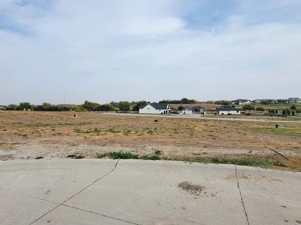 12th Avenue Pl, Kearney, NE 68845